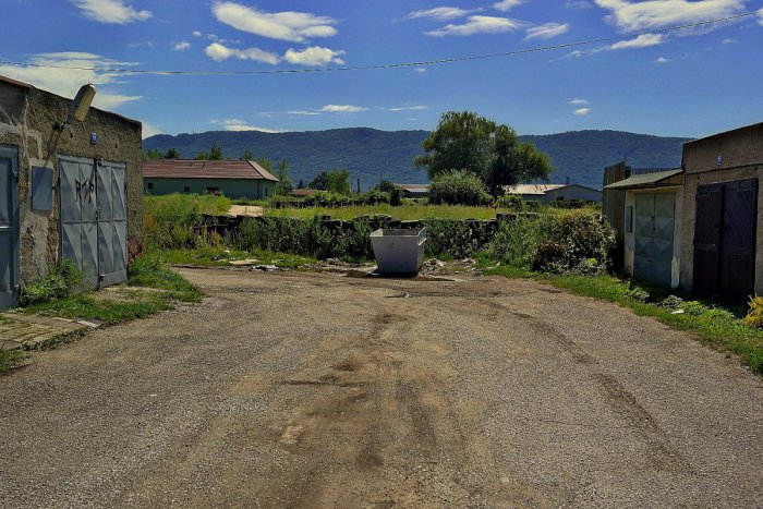 Ilustračný obrázok k článku Otrasný nález Rožňavčana Tomáša (24): Niekto sa zbavil psa neľudským spôsobom! FOTO