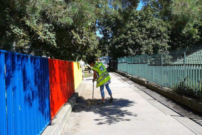 Ilustračný obrázok k článku Veľké upratovanie! Brigádovať budú žiaci, úradníci aj seniori