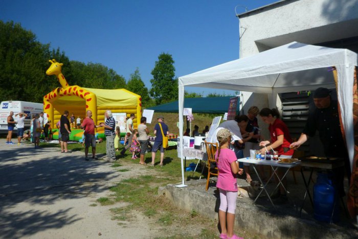 Ilustračný obrázok k článku Fončorda čoskoro zažije jarmok. Tešiť sa môžete na atrakcie aj športové súťaže