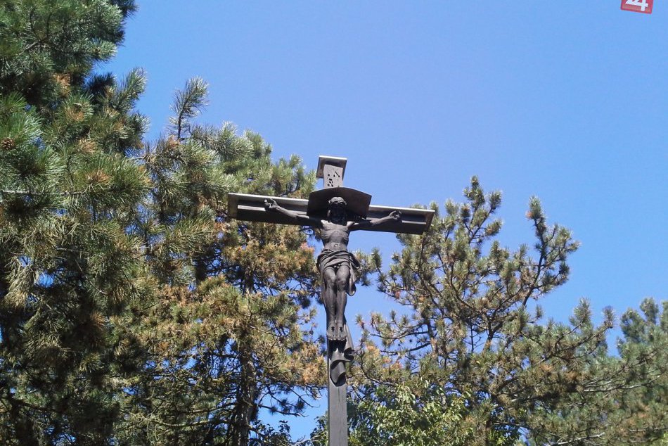 Ilustračný obrázok k článku Údajné zjavenia aj lákavá voda: Navštívili ste už neďaleké pútnické miesto?