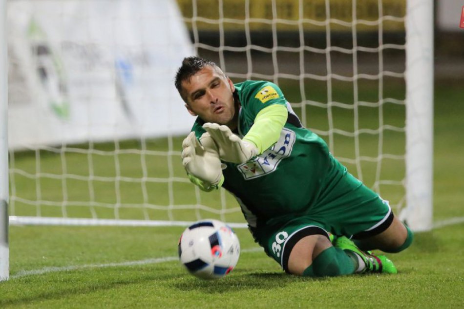 Ilustračný obrázok k článku Futbalový víkend v kocke: Ktorým mužstvám sa podarilo získať dôležité body?