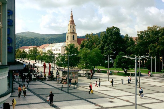 Ilustračný obrázok k článku Stovky mladých Zvolenčanov poupratujú mesto. Vyčistia centrum aj sídliská