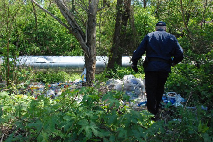 Ilustračný obrázok k článku V dúbravských uliciach je nový okrskár