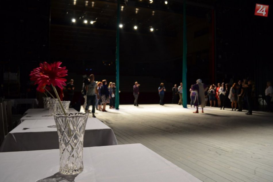 Ilustračný obrázok k článku Emília Došeková dostane prestížne ocenenie: V Divadle Andreja Bagara odohrala 15 sezón