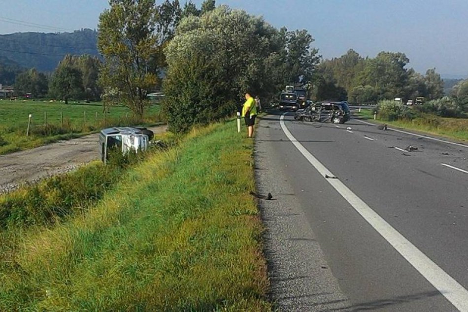 Ilustračný obrázok k článku Na I/66 pri Bystrici sa zrazilo 5 áut. Záchranári hlásia štyroch zranených!