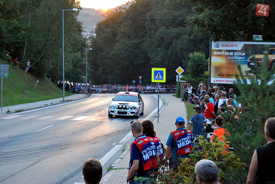 Ilustračný obrázok k článku Rožňavčania zbystrite pozornosť: Pre rally uzatvárajú tieto ulice