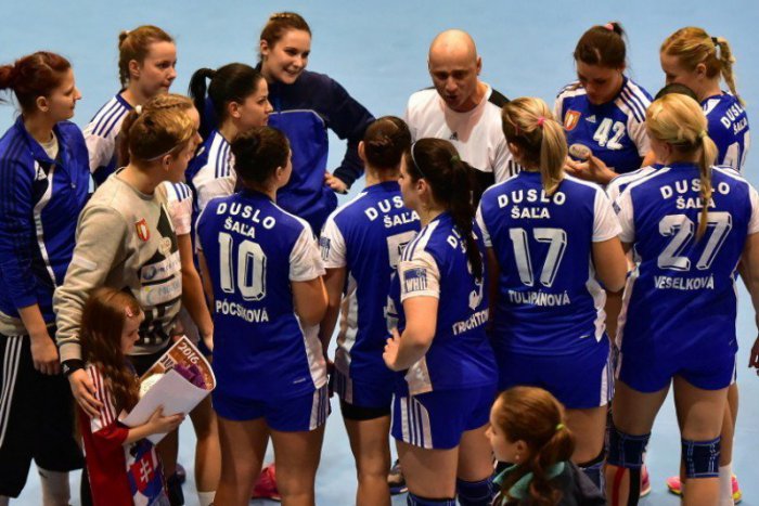 Ilustračný obrázok k článku Šalianske hádzanárky získali cenné body: Uspeli na domácej palubovke