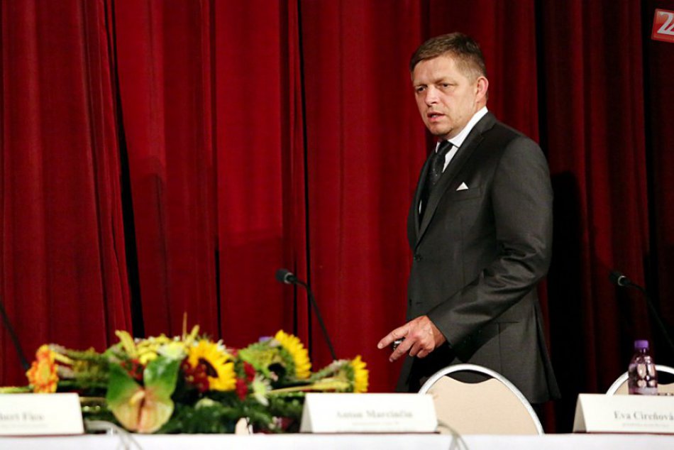 Ilustračný obrázok k článku Reakcia BBSK na slová premiéra Fica: V Revúcej boli občania klamaní