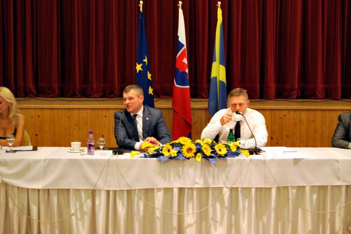 Ilustračný obrázok k článku Vláda už dorazila do Rožňavy. Prvé zábery!