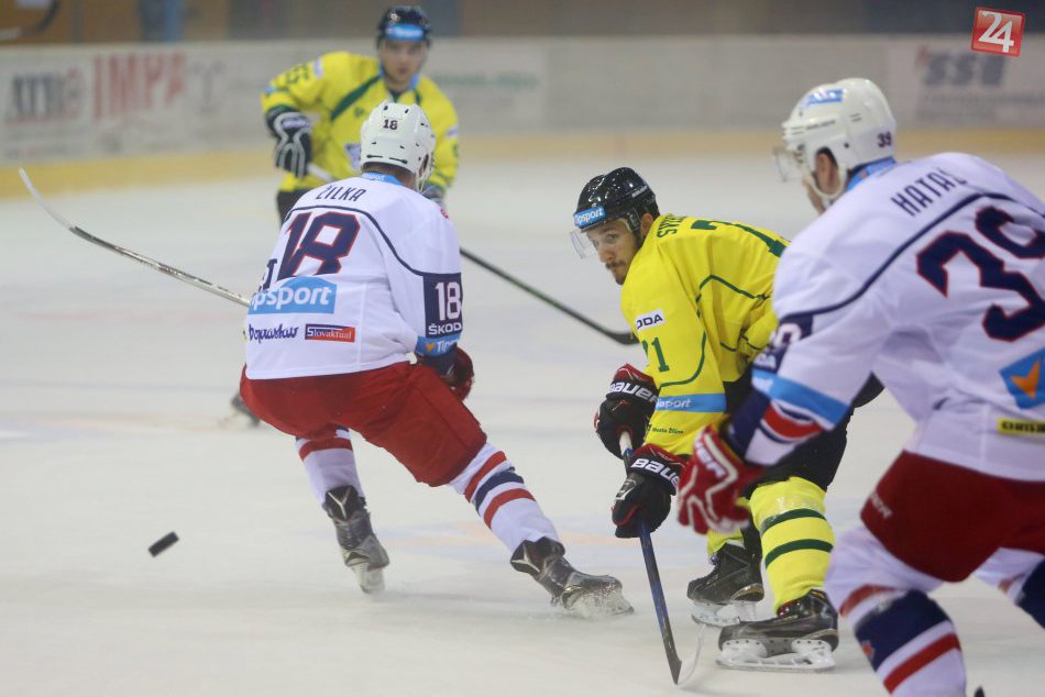 Ilustračný obrázok k článku Zvolenčania doma viedli už 2:0. Na rozbehnutých žilinských vlkov však nestačili