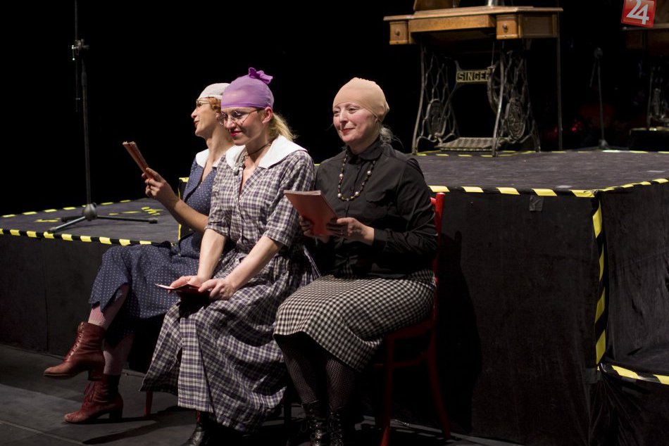 Ilustračný obrázok k článku Bábkové divadlo na Rázcestí láka malých i veľkých. Pestrý PROGRAM na celý október