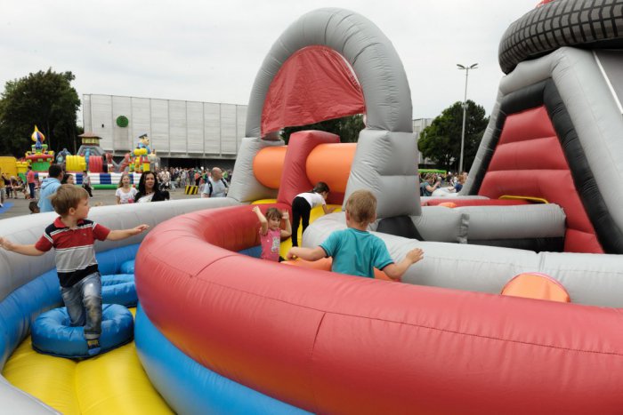 Ilustračný obrázok k článku Vo Veči to bude žiť:  Zabávať sa budú celé rodiny!