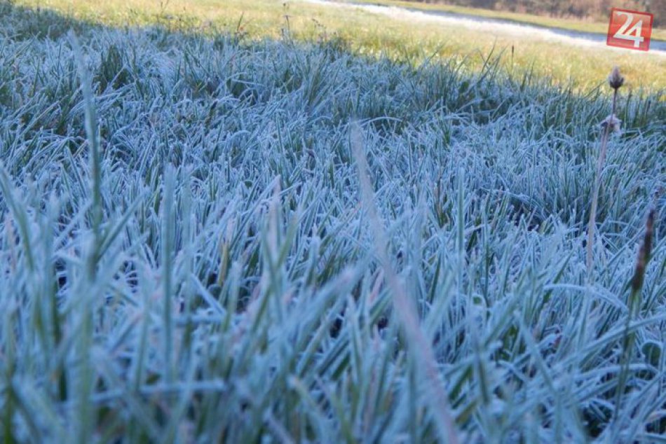 Ilustračný obrázok k článku V sobotu si na cestách dávajte pozor: V noci bude mráz, môže sa šmýkať