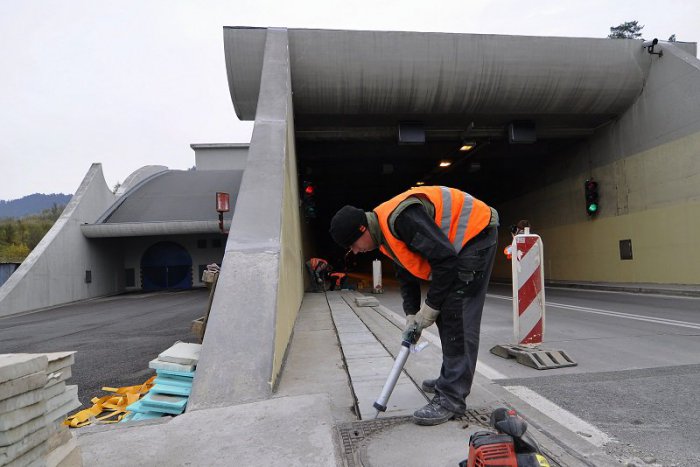 Ilustračný obrázok k článku Dva dni po starej ceste: Podtatranci cez tunel Branisko neprejdú