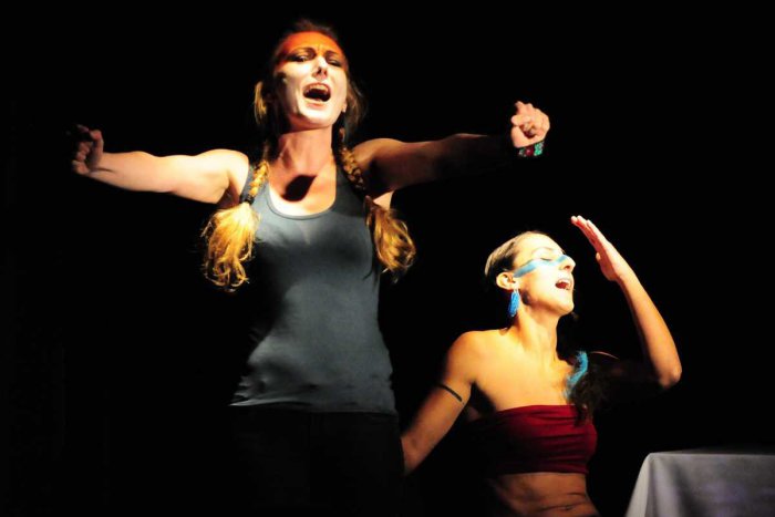 Ilustračný obrázok k článku Blíži sa obľúbená Noc divadiel: Nevšedné zážitky prinesie v 23 mestách