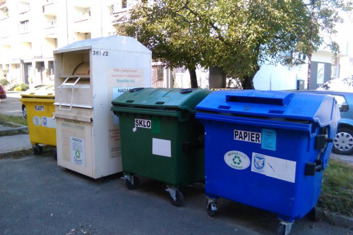 Ilustračný obrázok k článku Dôležité INFO pre Lučenčanov: Ako a kedy sa zbaviť nebezpečného a bioodpadu?