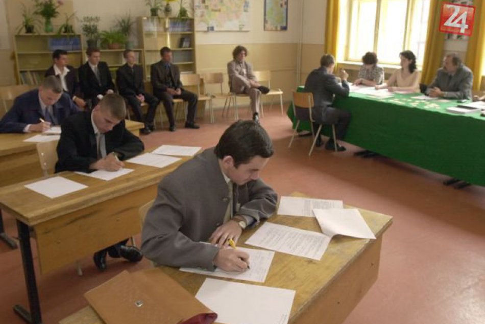 Ilustračný obrázok k článku Písomné maturity absolvuje tento týždeň takmer 3 000 žiakov