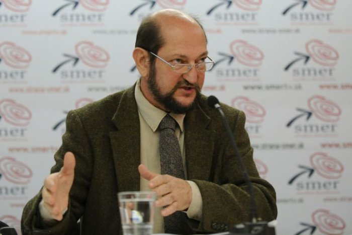 Ilustračný obrázok k článku Smer opúšťa známa tvár. Prečo Zala požiadal o prerušenie členstva?