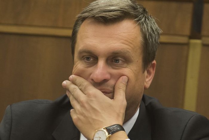 Ilustračný obrázok k článku Národniari chcú sprísniť podmienky registrácie cirkví a náboženských spoločností