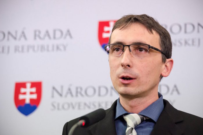 Ilustračný obrázok k článku Ján Marosz: Prioritou pre mňa bude naplniť sľuby, ktoré som dal pred voľbami