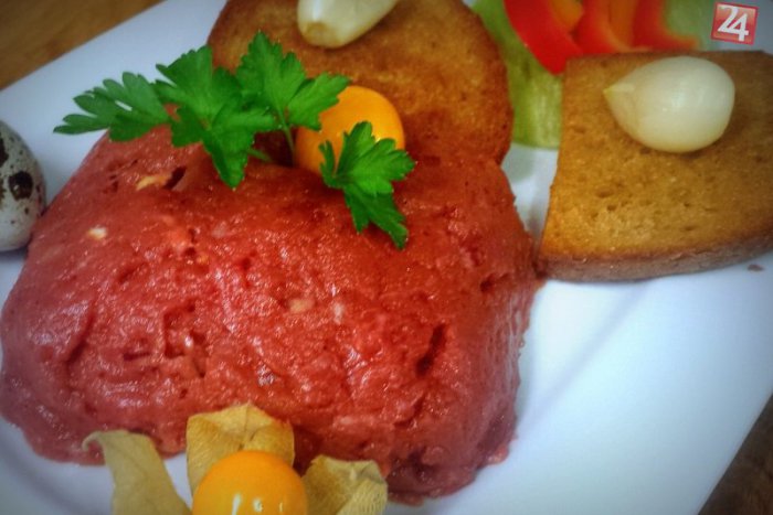 Ilustračný obrázok k článku "Tatarák" úradníkom vadí, sushi nie: Hygienikov vraj nepresvedčí ani petícia