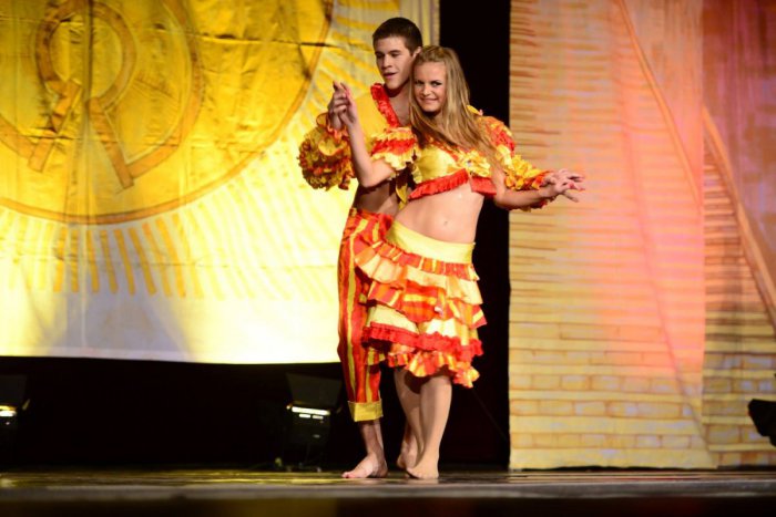 Ilustračný obrázok k článku Fiesta Latina opäť roztancuje Ružinov. Prídu aj temperamentné tanečnice z Lúčnice