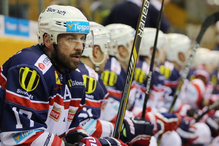 Ilustračný obrázok k článku Zvolenskí hokejisti doma trojbodoví. Dvadsiatke v zápase nedali šancu
