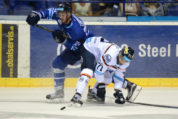 Ilustračný obrázok k článku V Zámkoch končí český útočník, prichádza autor najkrajšieho gólu minulej sezóny