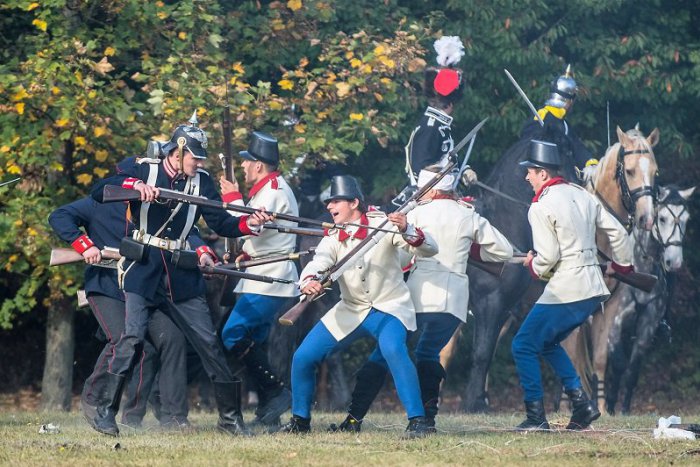 Ilustračný obrázok k článku OBRAZOM: Vojna naživo. Rakúske a pruské vojská sa opäť stretli v bitke pri Lamači