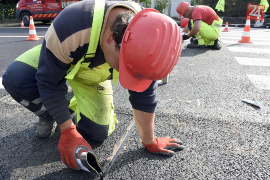 Ilustračný obrázok k článku Vodiči, zbystrite pozornosť: Mesto uzatvára pre rekonštrukciu  Halenársku ulicu