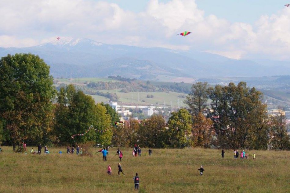 Ilustračný obrázok k článku Nebo nad Bystricou zaplnia šarkany. Túto parádu si netreba nechať ujsť