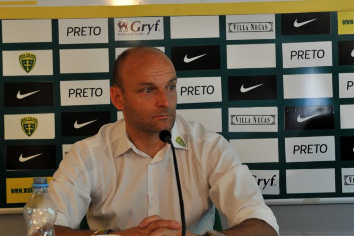 Ilustračný obrázok k článku Šošoni stanovili nový rekord súťaže: Hodnotenie trénera Guľu vnútri