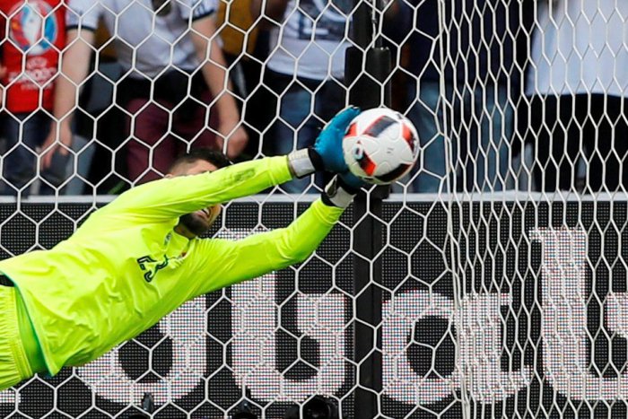 Ilustračný obrázok k článku Futbalová pozvánka na víkend: Ľubeľa v derby zápase privíta Dúbravu