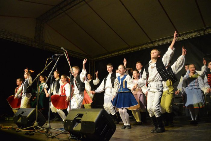 Ilustračný obrázok k článku Dúbravka ocení osobnosti, poďakuje za výsledky