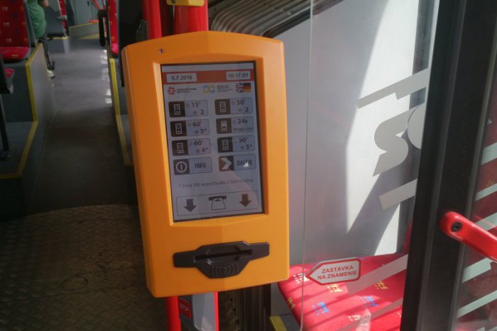 Ilustračný obrázok k článku Nástrahy MHD: Ako si poradiť s roztrhnutým lístkom? A čo ak nefunguje označovač?