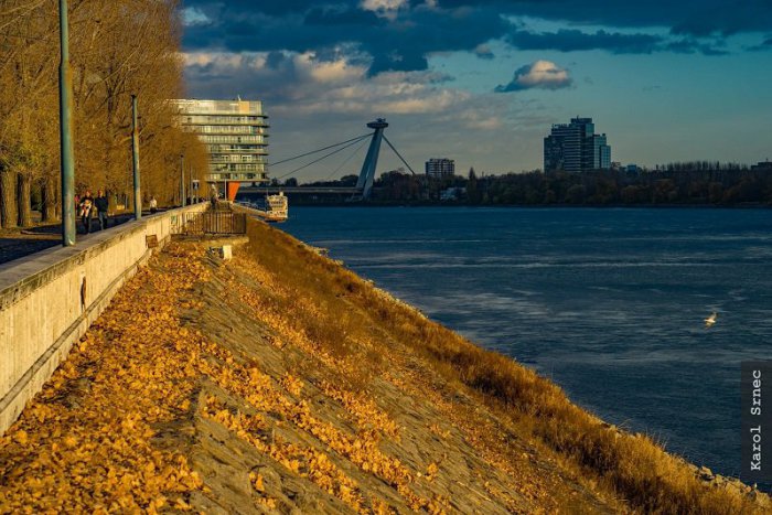 Ilustračný obrázok k článku OBRAZOM: Rozprávková jeseň. Nielen developeri, ale aj príroda mení tvár Bratislavy