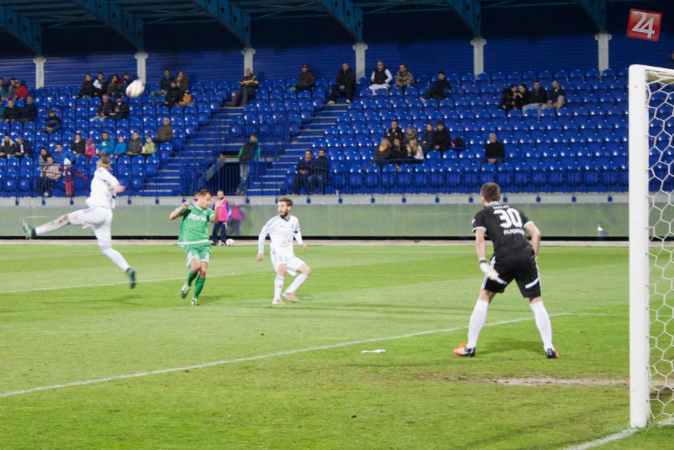 Ilustračný obrázok k článku Popradskí futbalisti sa konečne dočkali gólu: FK bodoval naplno