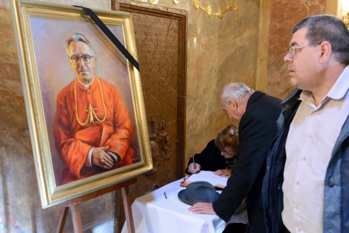Ilustračný obrázok k článku Rok od úmrtia Jána Chryzostoma Korca: Veriaci si jeho odchod pripomenú sv. omšou