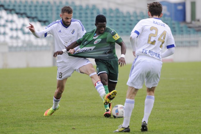 Ilustračný obrázok k článku Facka pre Tatran Prešov ako hrom: Od druholigového Popradu schytal trojku