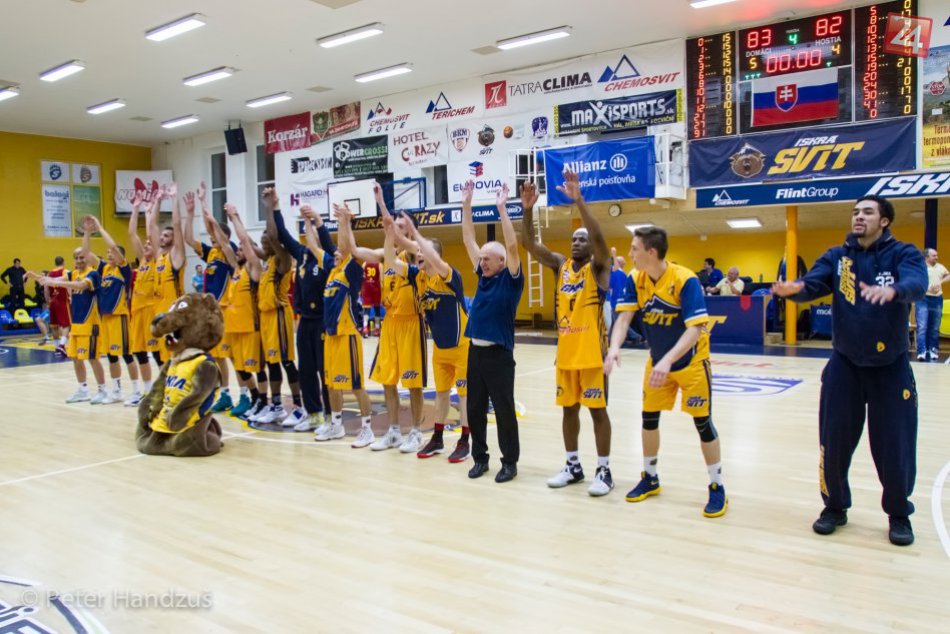 Ilustračný obrázok k článku Basketbalová eufória vo Svite: O víťazstve rozhodol kôš v poslednej sekunde zápasu
