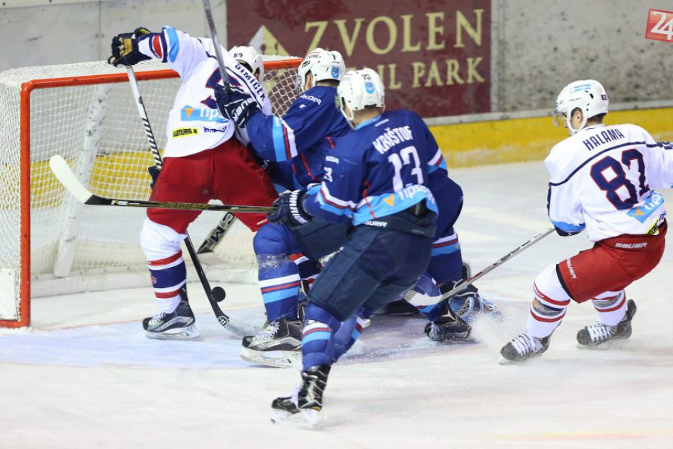 Ilustračný obrázok k článku Gólová nádielka vo Zvolene. HKM pred domácimi fanúšikmi prestrieľal Nitru!