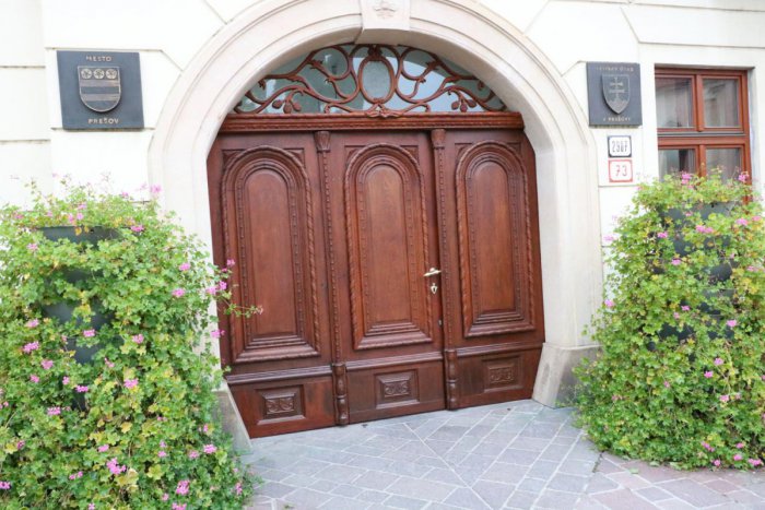 Ilustračný obrázok k článku Už má vynovenú tvár: Radničná brána v Prešove sa dočkala zreštaurovania, FOTO