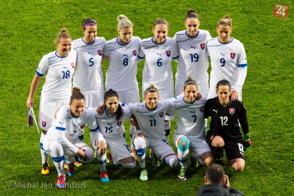 Ilustračný obrázok k článku Česko-slovenské derby pre domáce: Poprad priniesol dievčatám víťazstvo