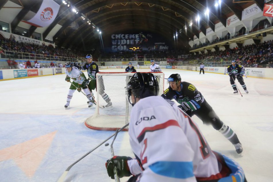 Ilustračný obrázok k článku FOTO: Domáci triumf baranov. Novým Zámkom nedovolili streliť ani gól!