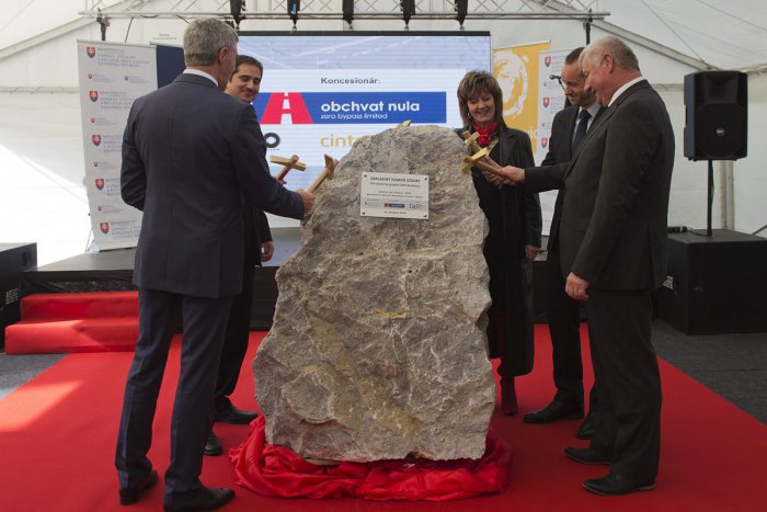 Ilustračný obrázok k článku Výstavba bratislavského obchvatu oficiálne odštartovala