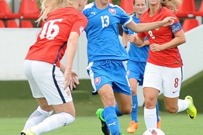 Ilustračný obrázok k článku Slovenské futbalistky vyhrali nad Češkami: Rozhodla  Šalianka Dominika Koleničková!