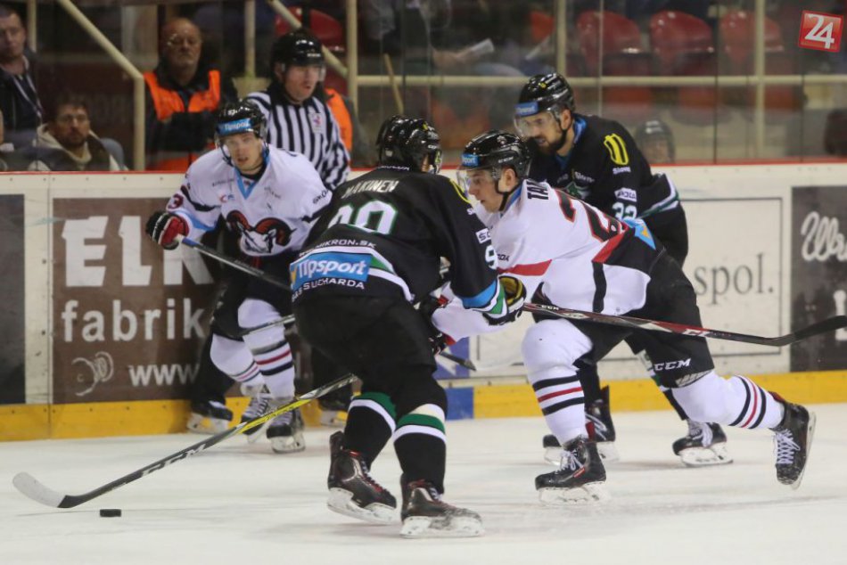 Ilustračný obrázok k článku Barani vykorčuľovali na ľad Nových Zámkov. Zápas sa natiahol až do predĺženia!