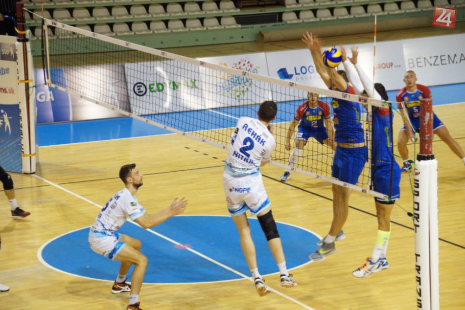 Ilustračný obrázok k článku Nitrianski volejbalisti začali sezónu ako sa na majstra patrí