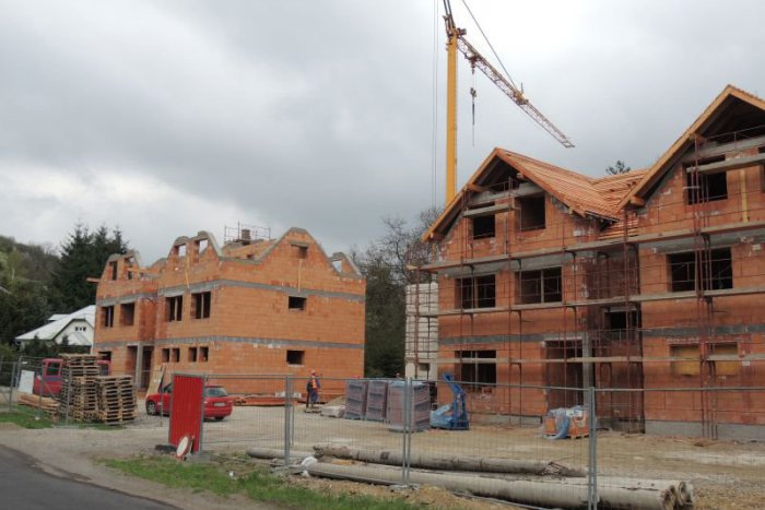 Ilustračný obrázok k článku V Bešeňovej sa kradlo náradie priamo zo stavby!