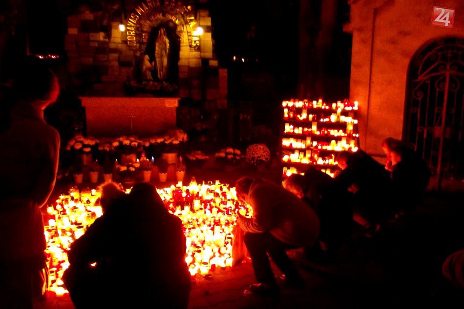 Ilustračný obrázok k článku RANNÁ ŠTVORKA: Vo štvrtok si pripomíname Pamiatku zosnulých